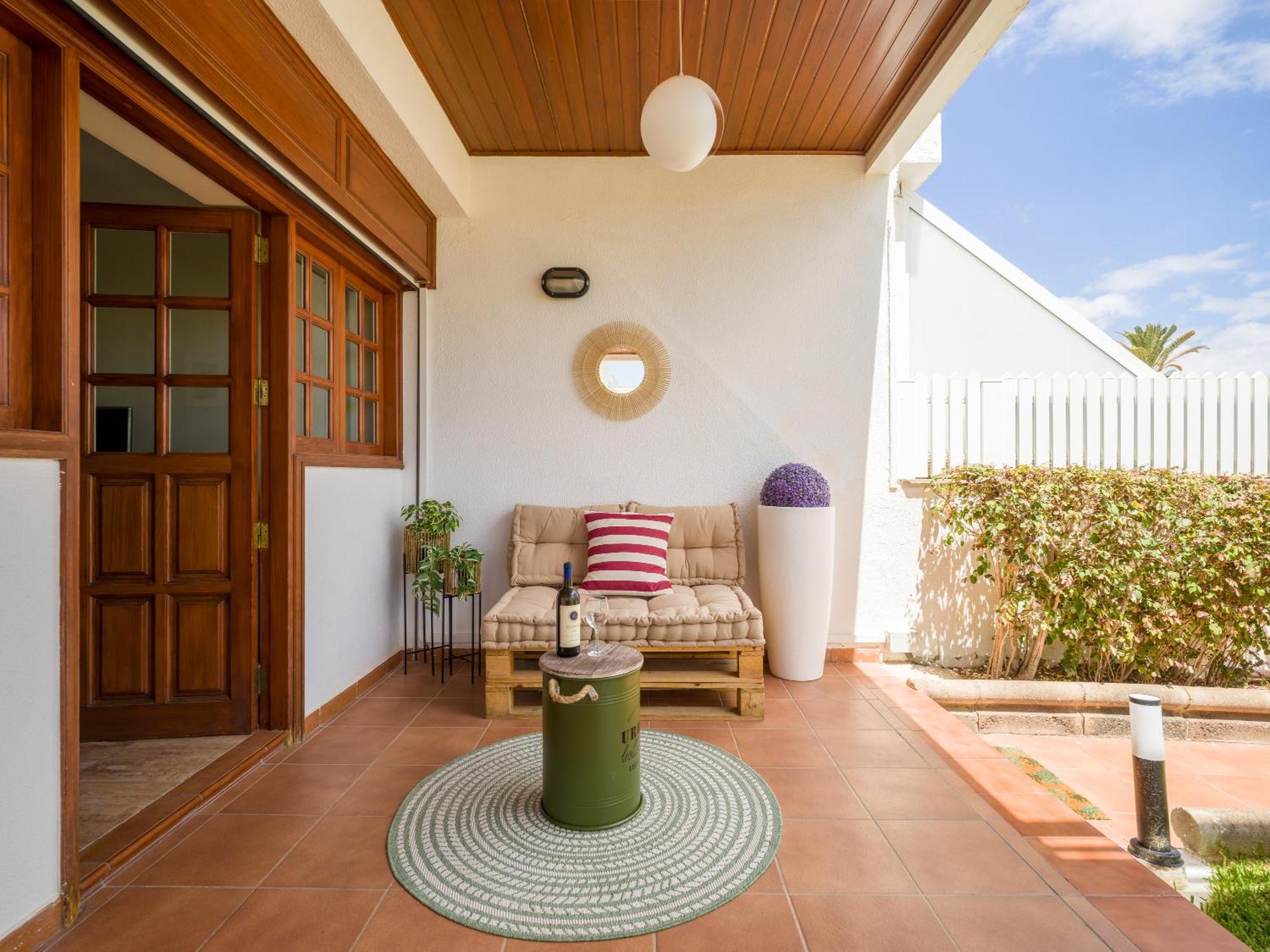 Banana House In Top Location By Tenpropertiesgc 마스팔로마스 외부 사진