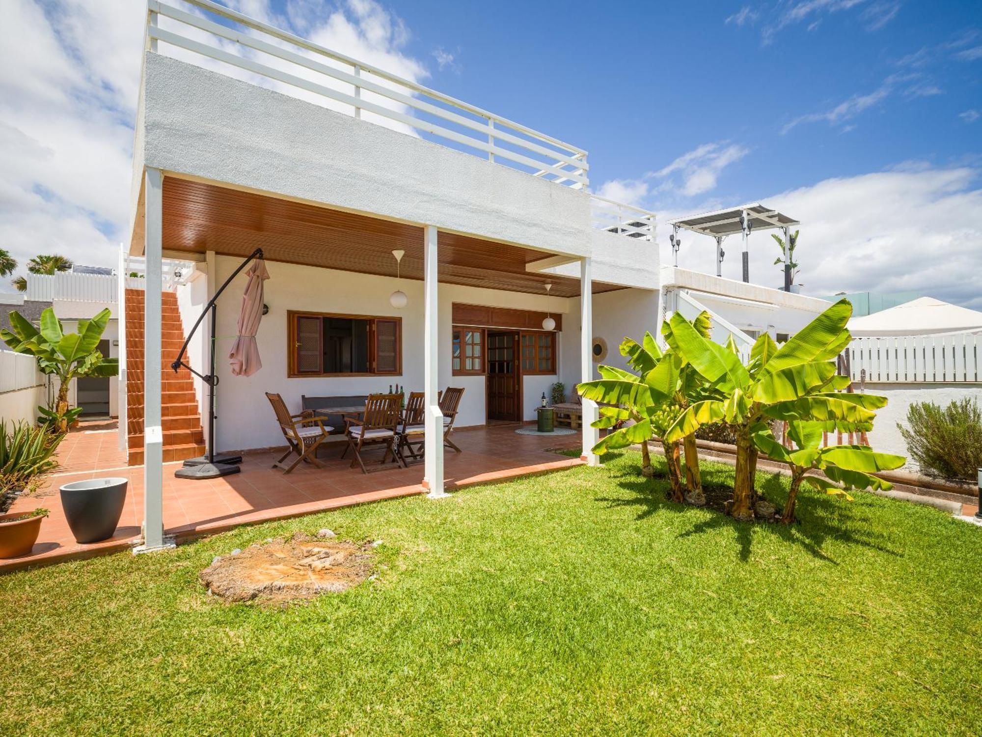 Banana House In Top Location By Tenpropertiesgc 마스팔로마스 외부 사진
