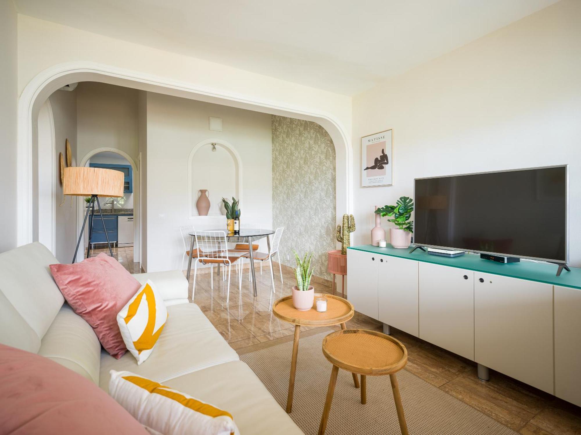 Banana House In Top Location By Tenpropertiesgc 마스팔로마스 외부 사진